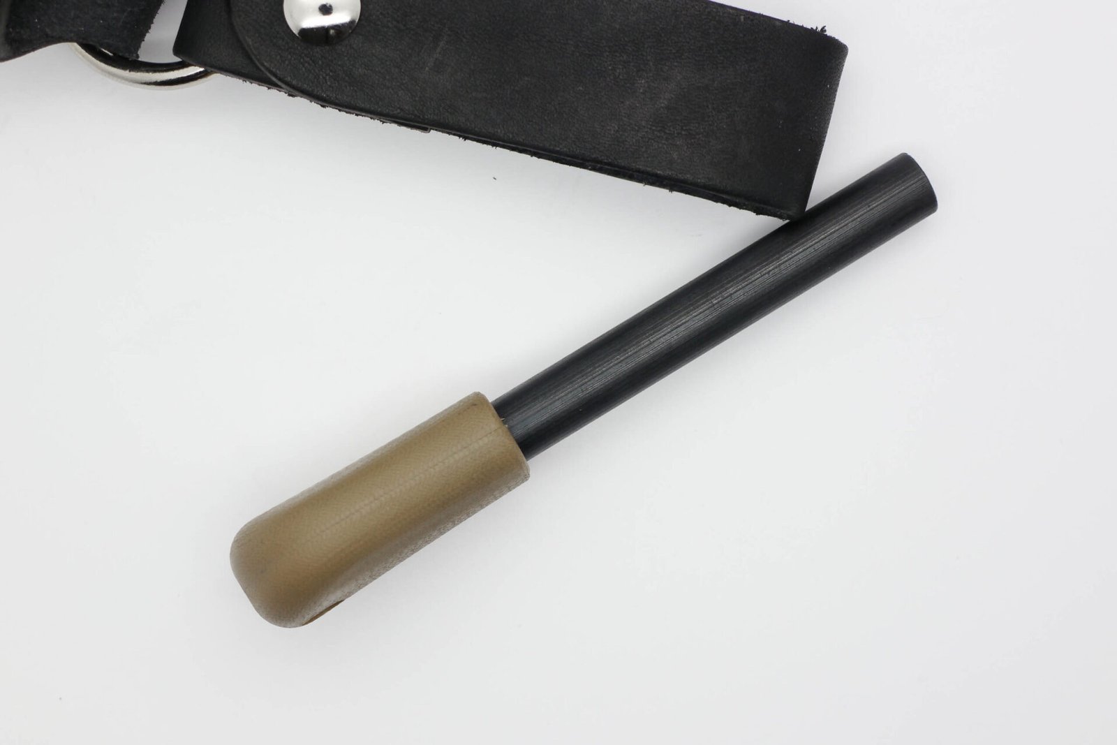 AK Firesteel Ferrocerium Rod - Neon Green & Black G10 Handle